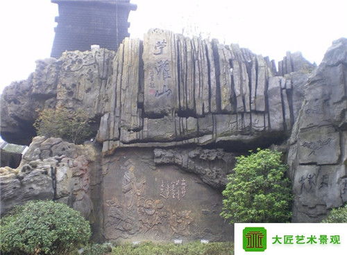 磐石水泥假山價格解析 成本、影響因素與選購建議